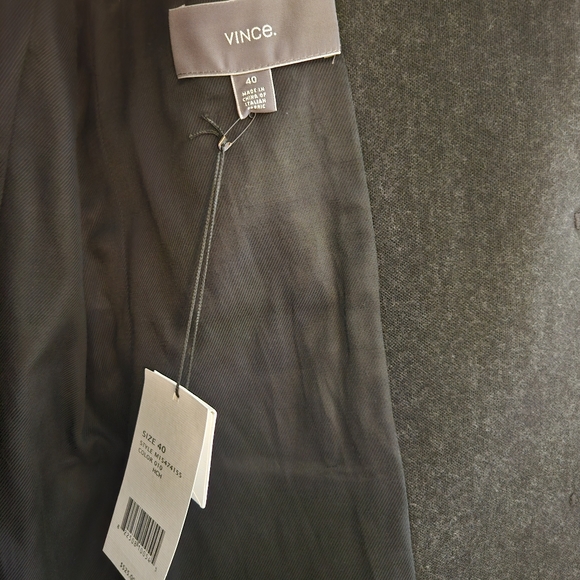 Vince charcoal blazer size 40 italian fabric - Picture 3 of 3